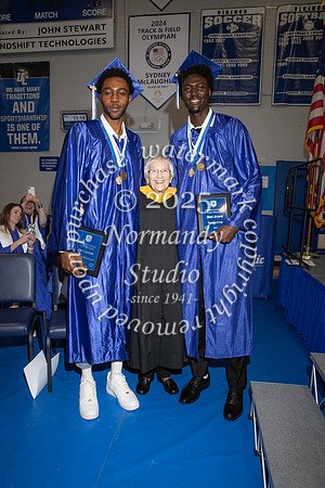 UCH_awards-scholarships_49