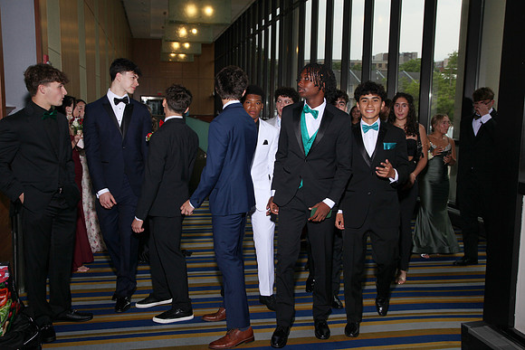 SVL_jr_sr_prom_001