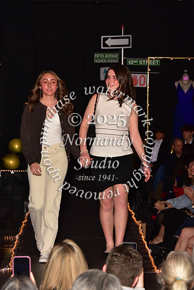 BER_fashion show_28