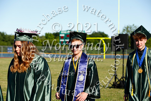 CNH_015_grad_candids