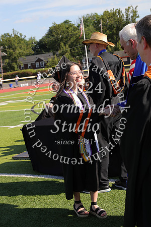 SVL_diplomas_left_335