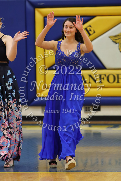 CHS_senior fashion show_59