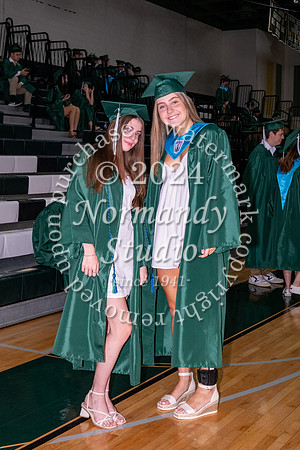 RDG_grad_candids__430