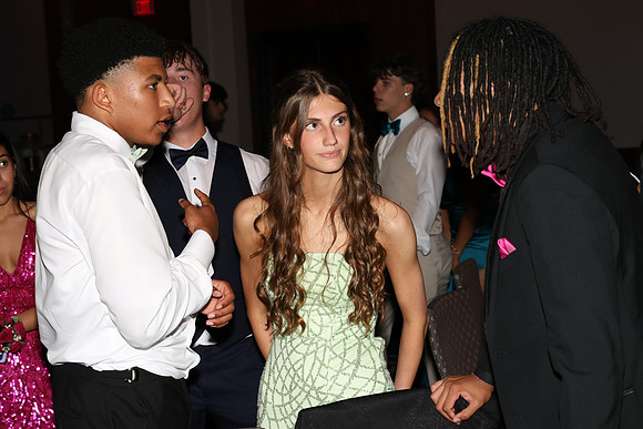 SVL_jr_sr_prom_270