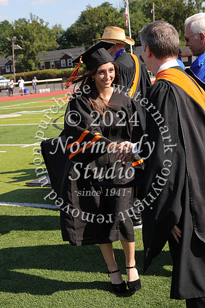 SVL_diplomas_left_347