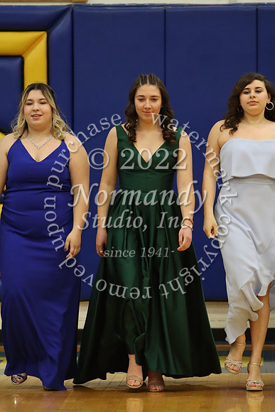 CHS_senior fashion show_52