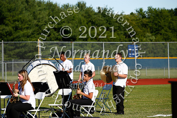 CNH_029_grad_candids
