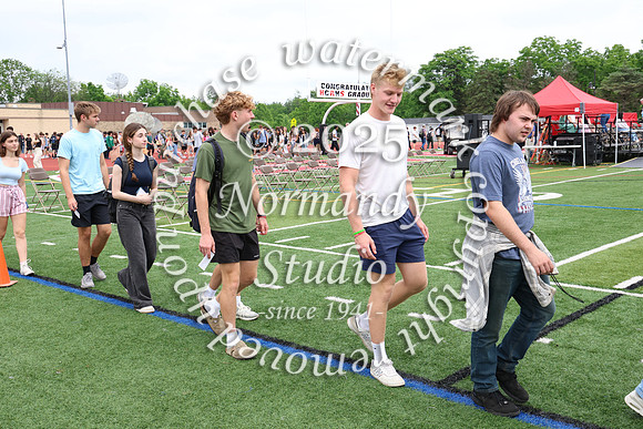 HCH_grad_rehearsal_026