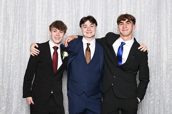 FTH_sr-prom_04