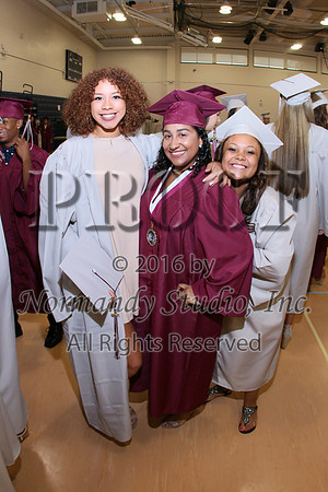 MAT_014_Grad_Candids