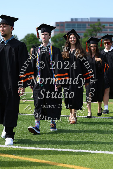 SVL_grad_candids_330