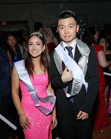 FTH_prom_court_438