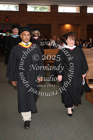 IMC_grad_candids_011