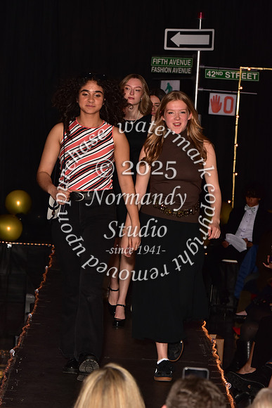 BER_fashion show_35