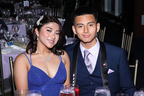 TOT_table_photos_1045