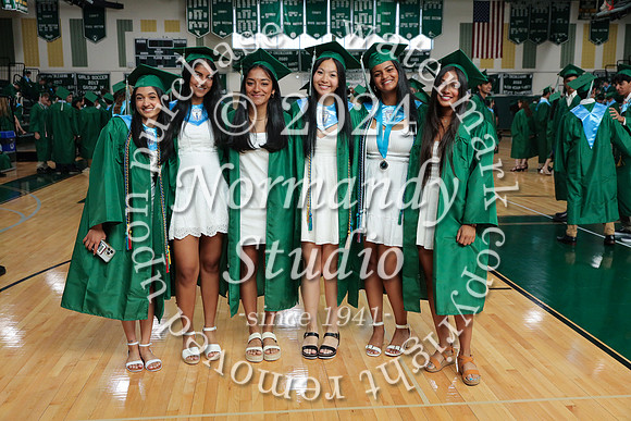 RDG_grad_candids__011
