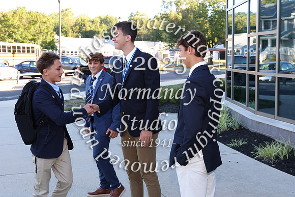 CBA_fr_arriving_13