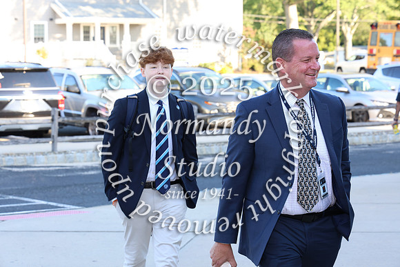 CBA_fr_arriving_22