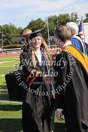 SVL_diplomas_left_315