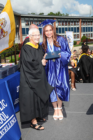 UCH_diplomas_034