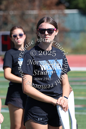 WHS_mb_performing_008