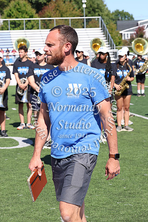 WHS_mb_performing_011