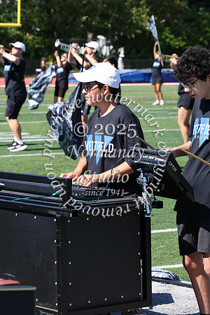 WHS_mb_performing_033
