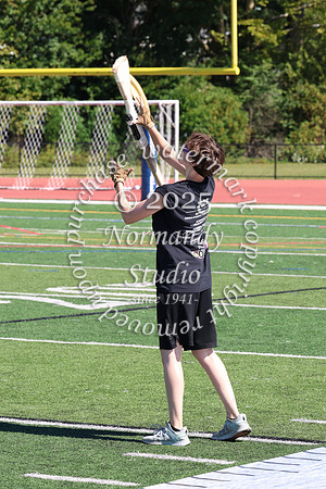 WHS_mb_performing_037