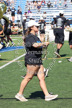 WHS_mb_performing_053