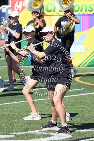 WHS_mb_performing_056