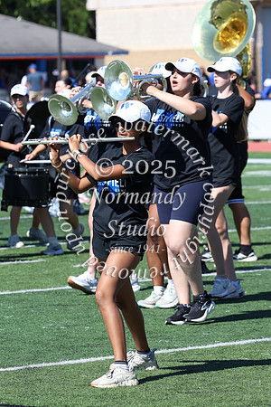 WHS_mb_performing_059