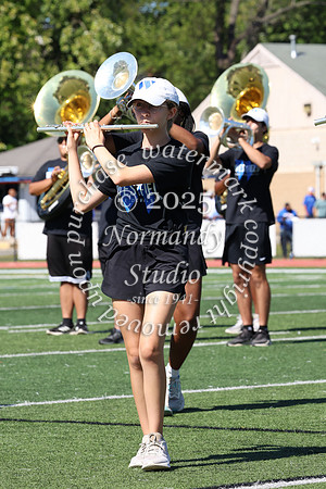 WHS_mb_performing_063