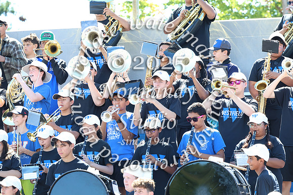 WHS_mb_stands_25