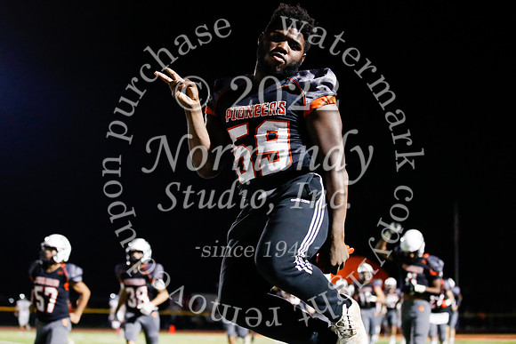 SVL_fb_09