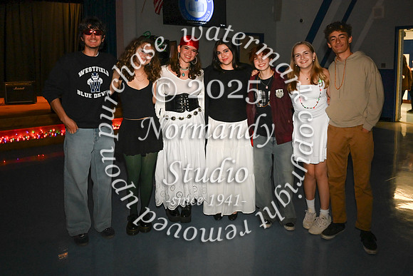 WHS_folio_25