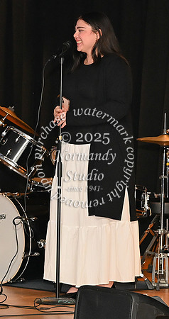 WHS_folio_33