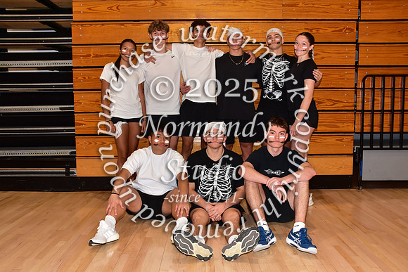 CNH_vb torn_49
