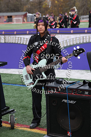 HCH_mb_performing_009