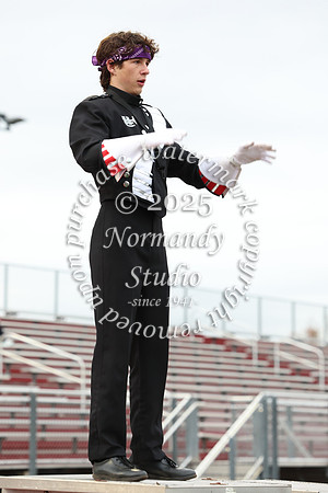 HCH_mb_performing_015