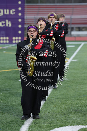 HCH_mb_performing_030