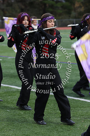 HCH_mb_performing_045