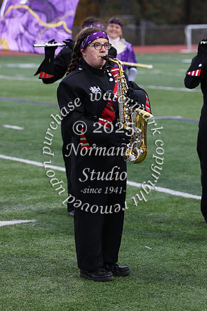 HCH_mb_performing_044