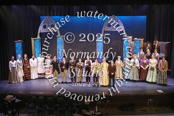 WHS_cast-crew_34