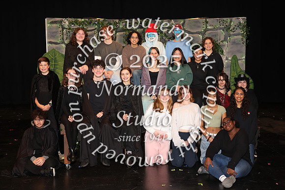 WMC_play_cast+crew_15