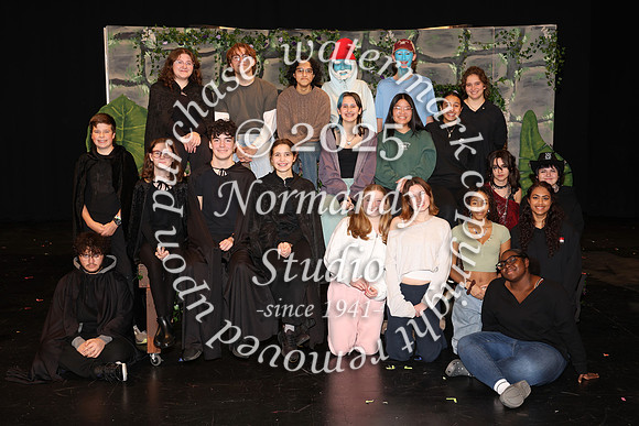 WMC_play_cast+crew_16
