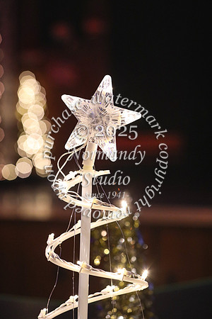 JTH_play_02