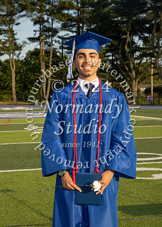 SPF_holding_diplomas_033