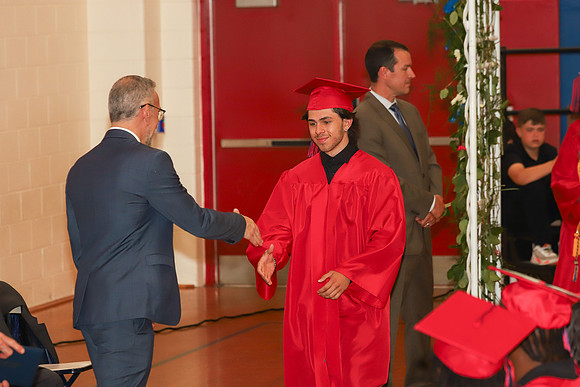 DHS_diplomas_070
