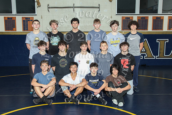 DVH_wr-b-fr+soph-t_01
