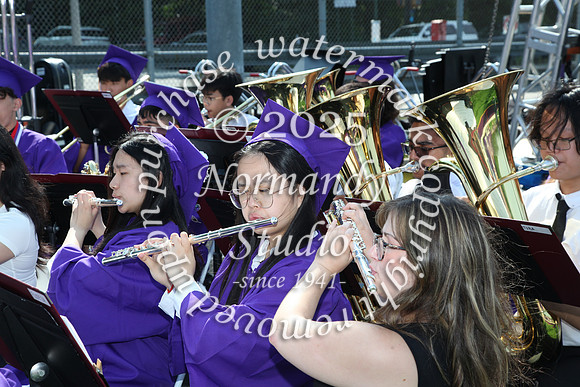 TOT_grad_candids_013